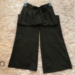Forever 21 Dark olive green trousers